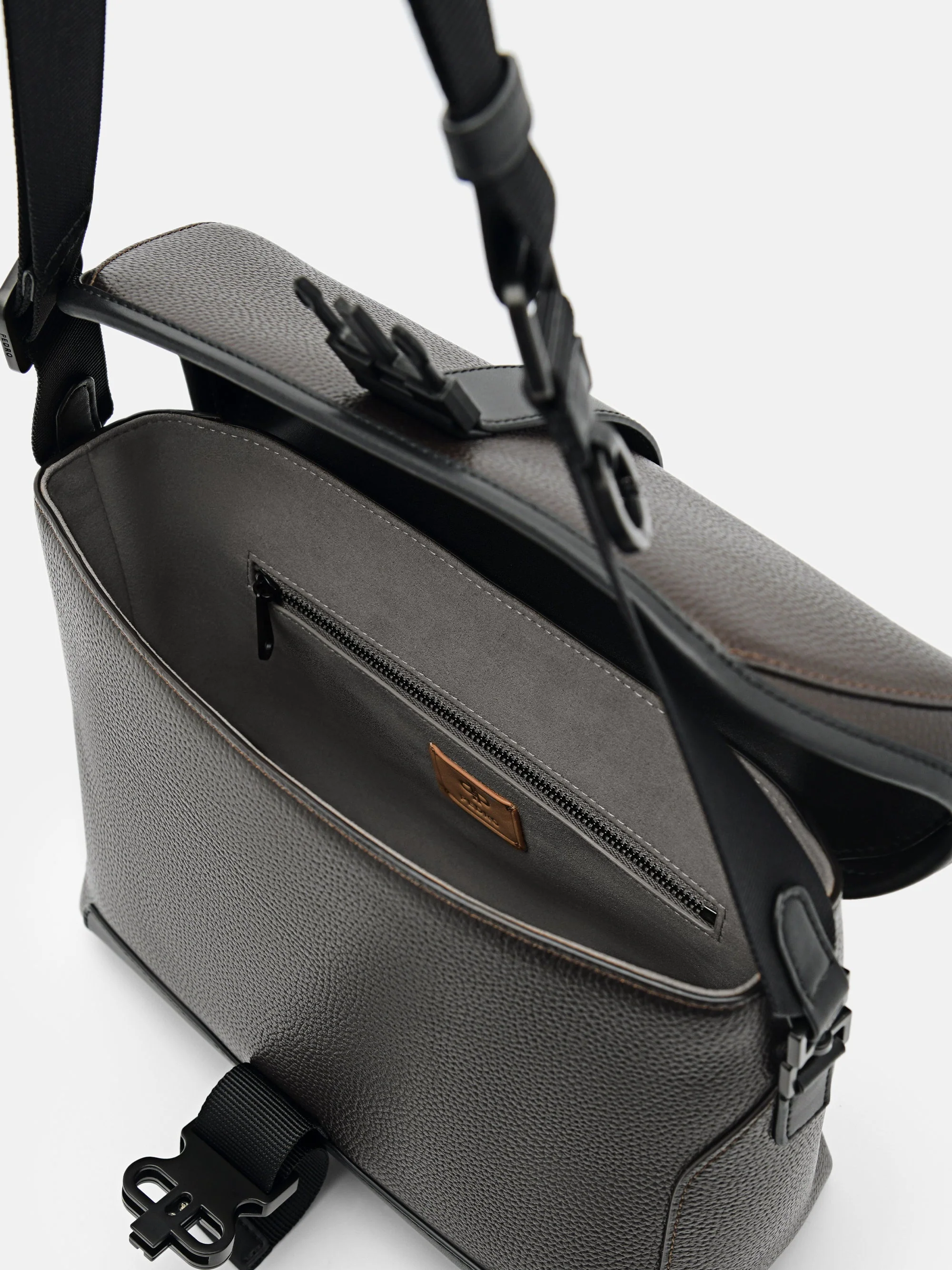 PEDRO Icon Leather Messenger Bag - Image 12
