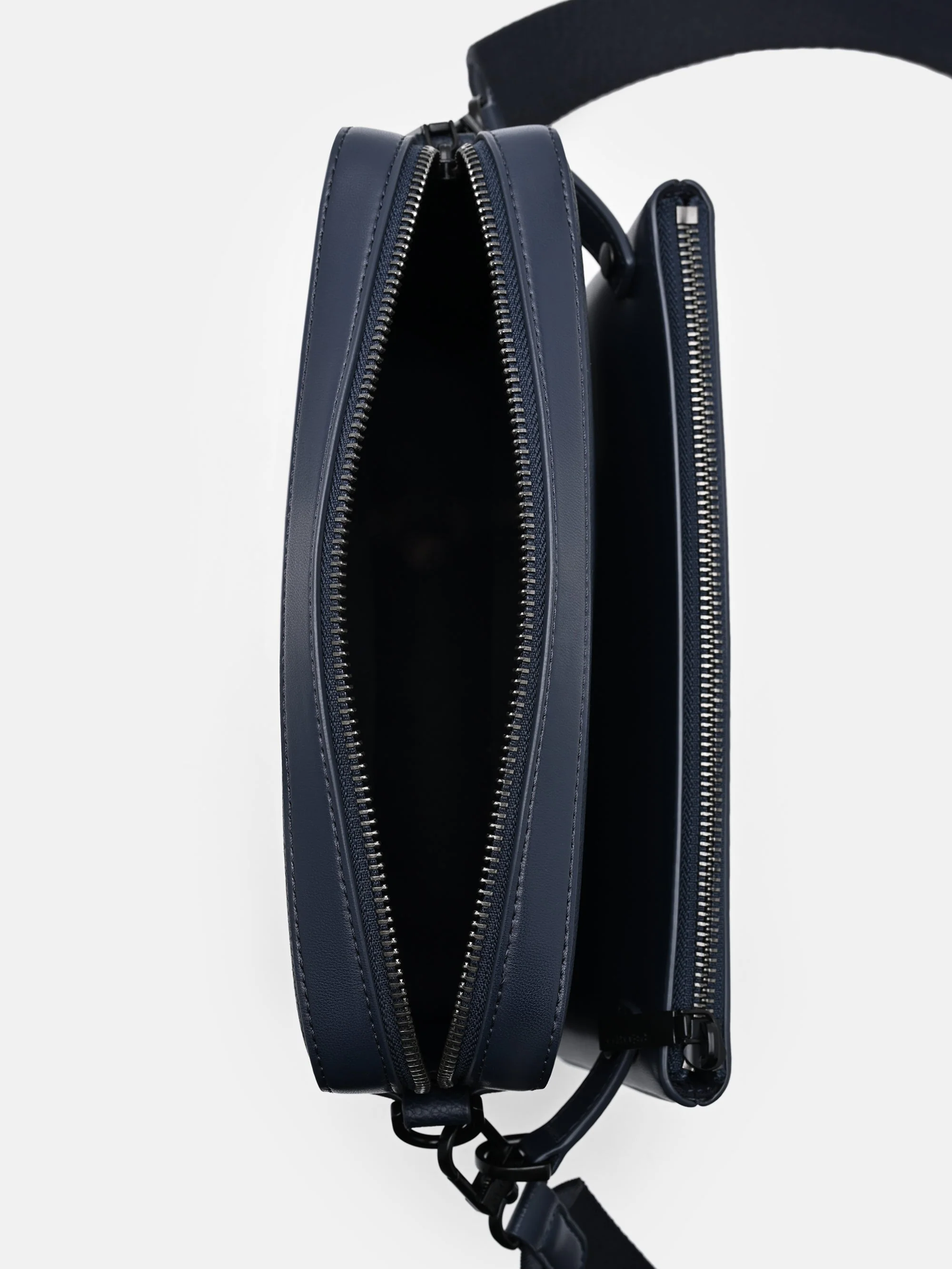 Travis Crossbody Bag - Image 6