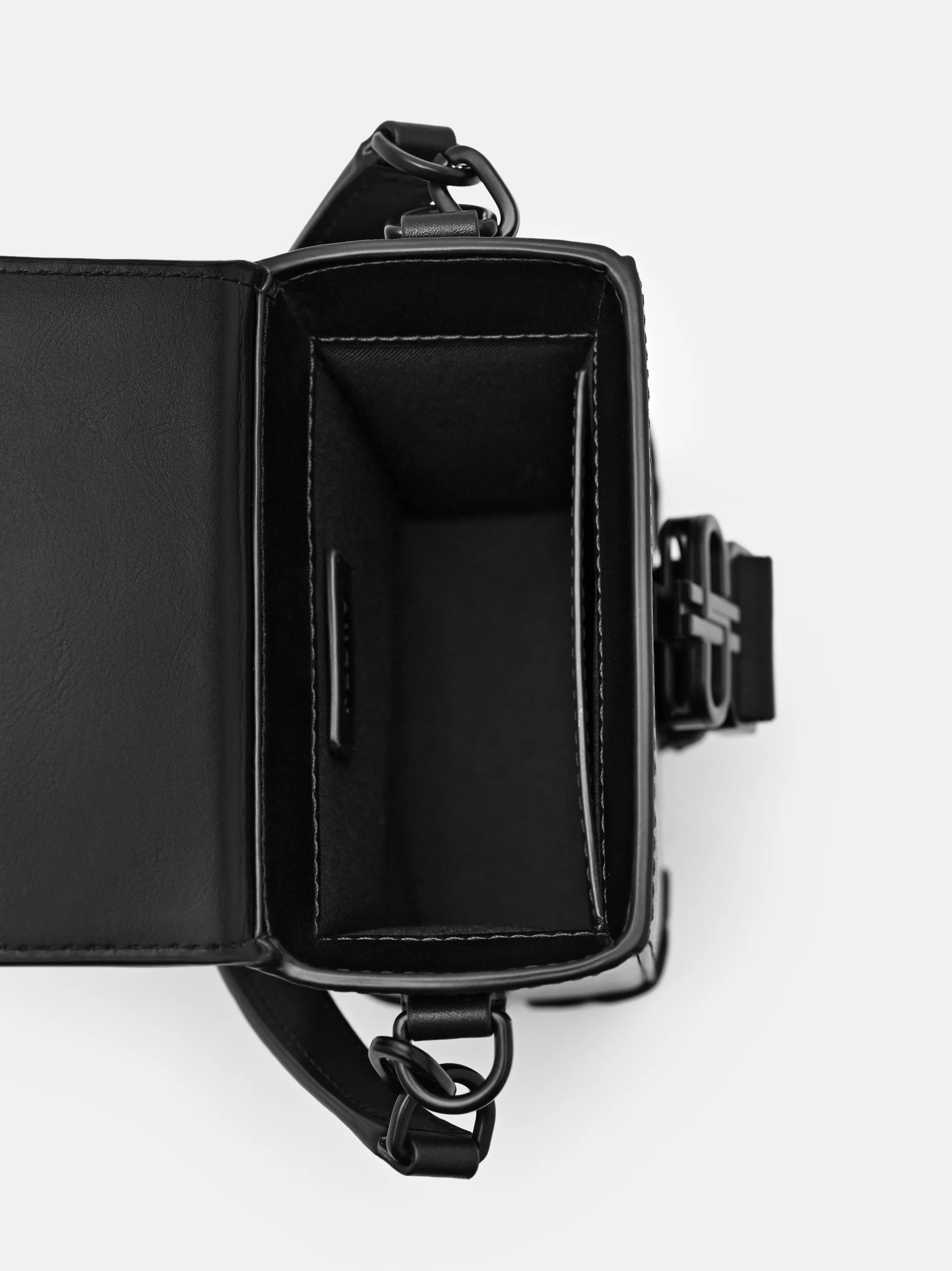 Tex Leather Crossbody Bag - Image 17