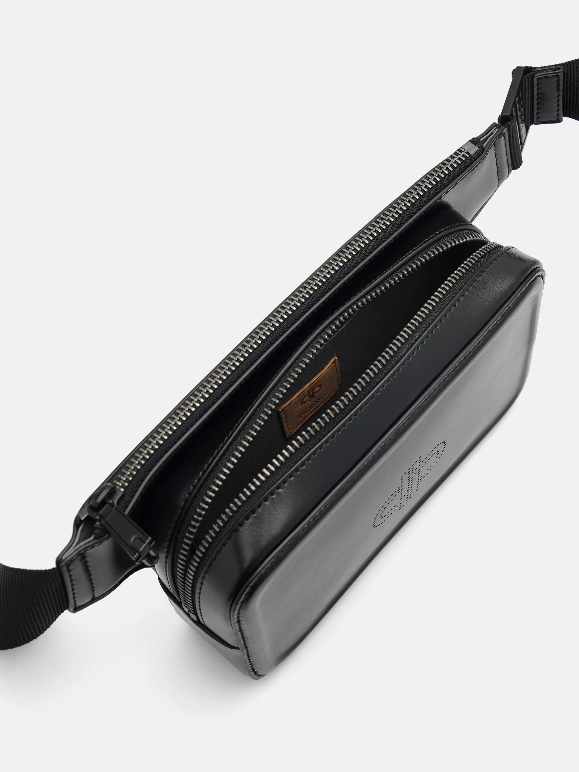 PEDRO Icon Leather Sling Pouch - Image 6