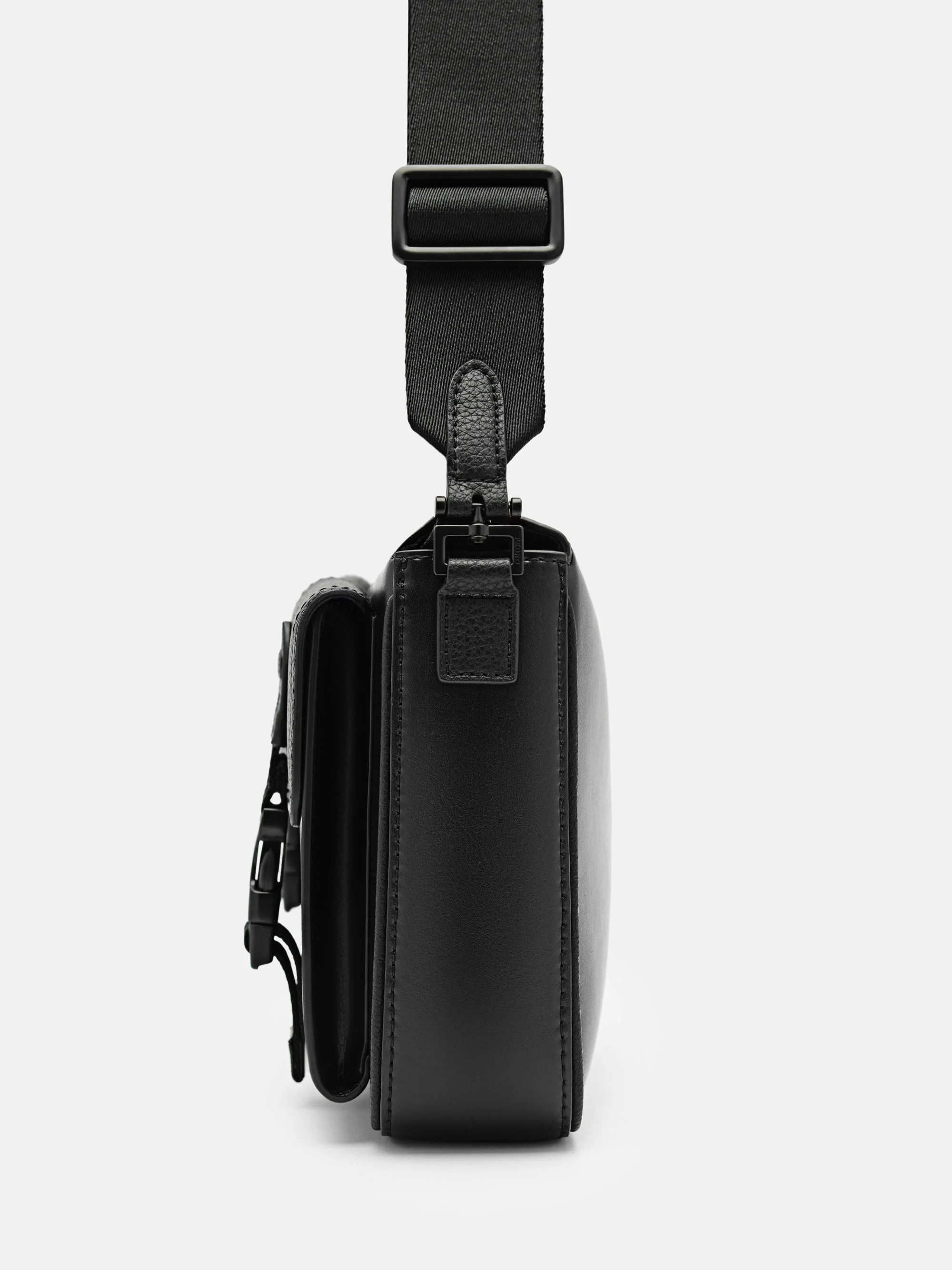 Webb Crossbody Bag - Image 4