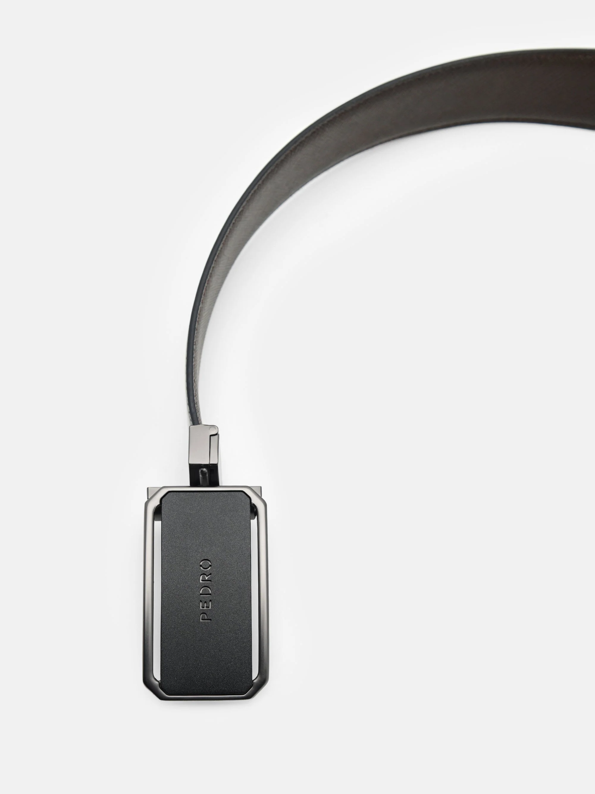 Leather Reversible Tang Belt - Image 3