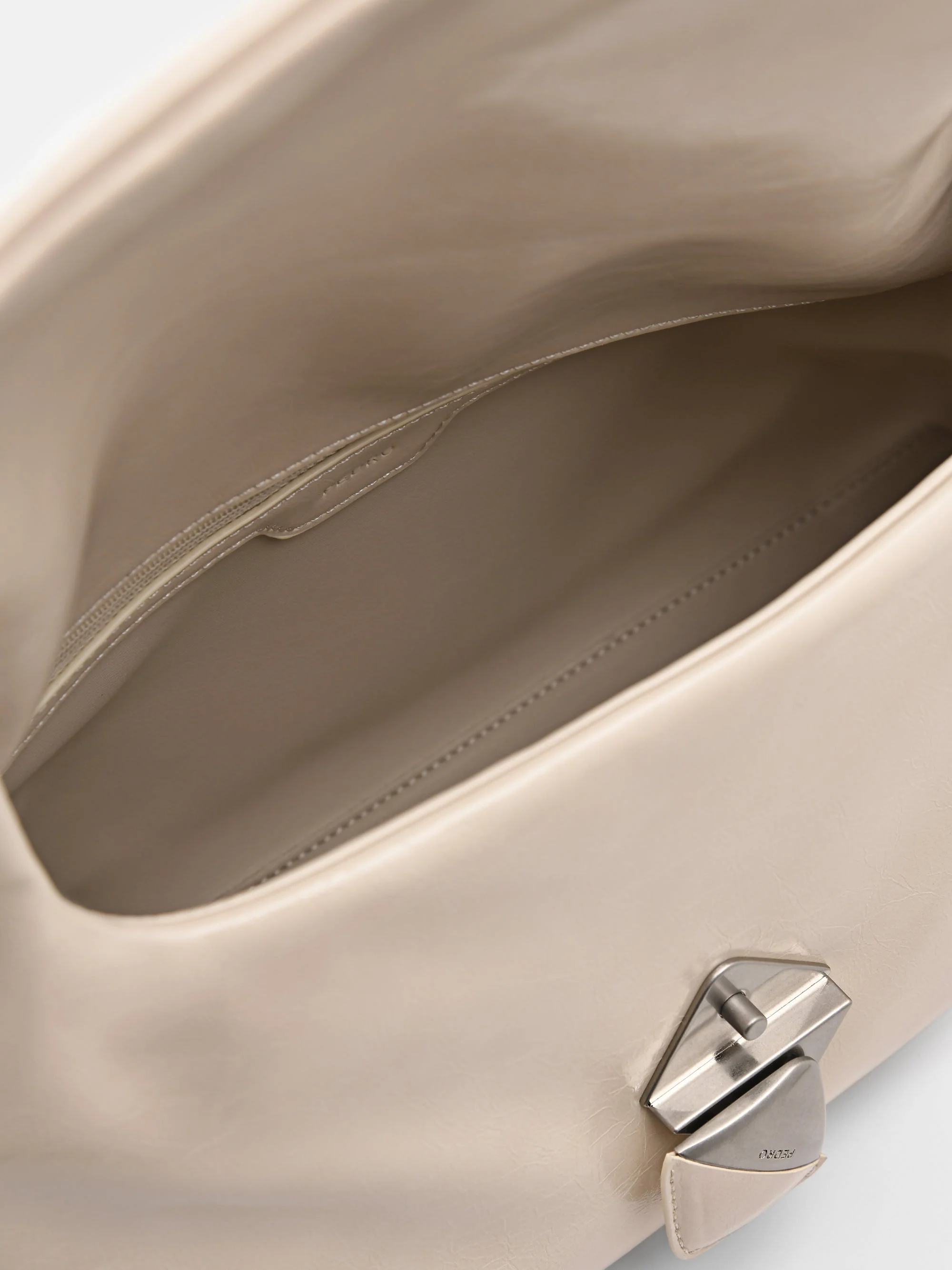 Tria Shoulder Bag - Image 6