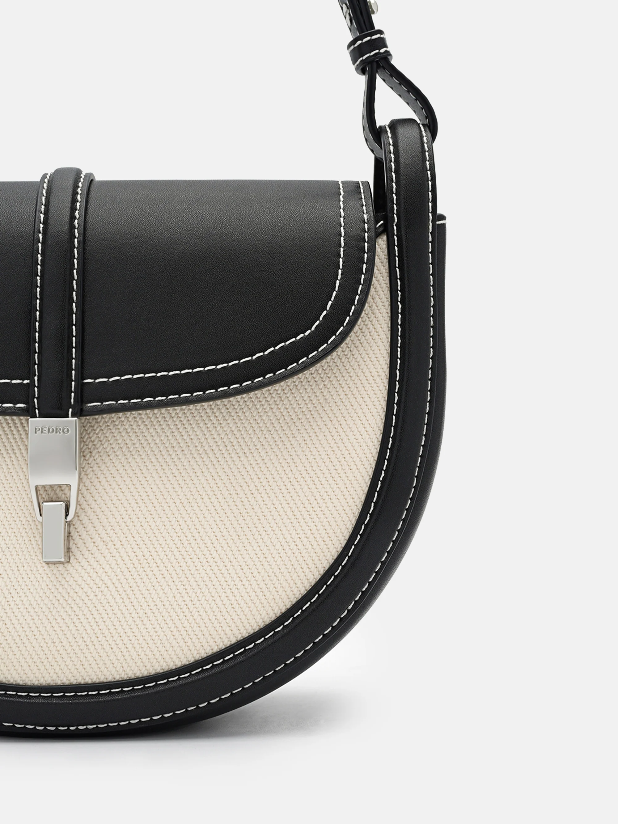 Hitch Canvas Shoulder Bag - Image 5