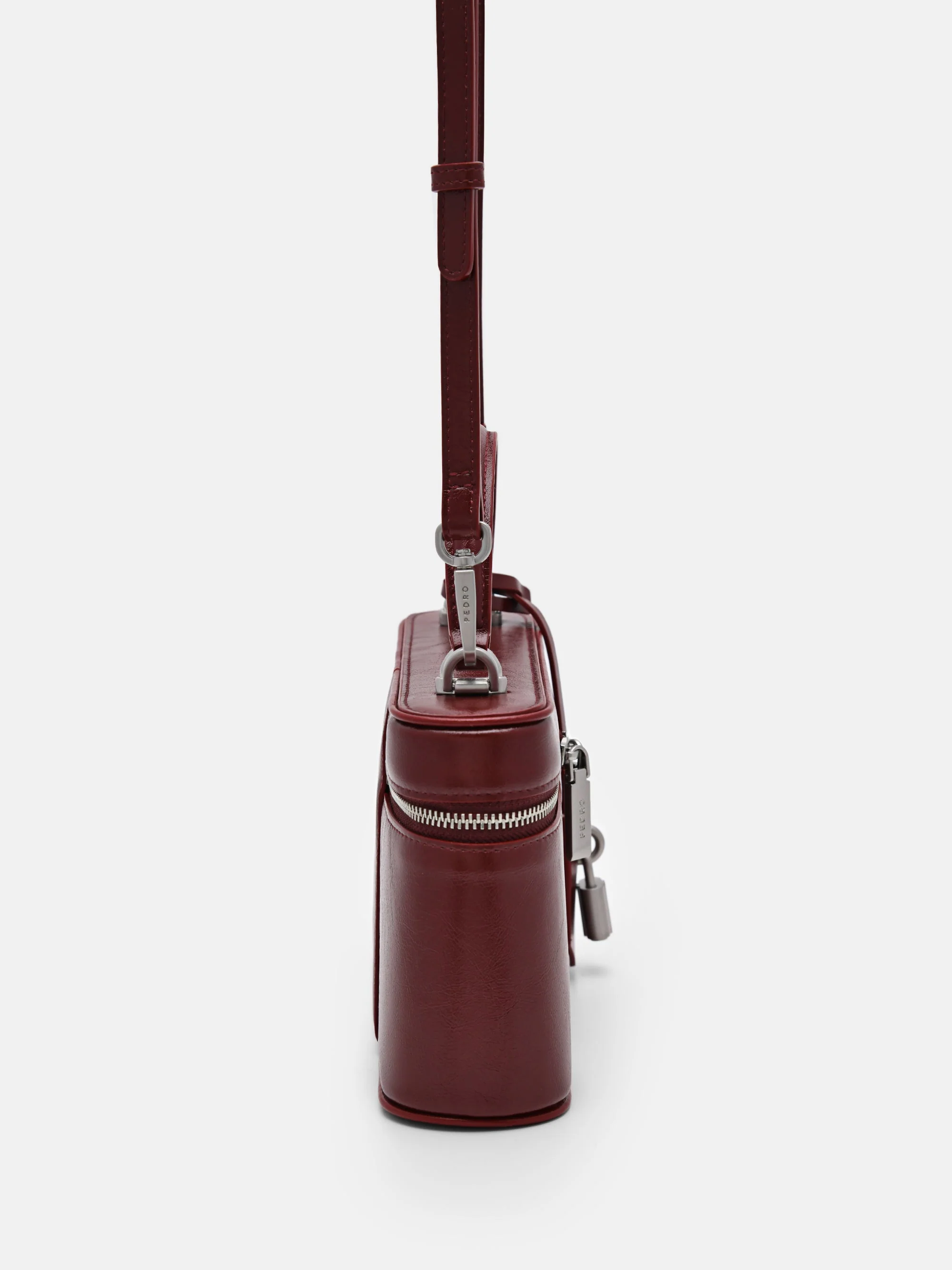Ari Shoulder Bag - Image 11